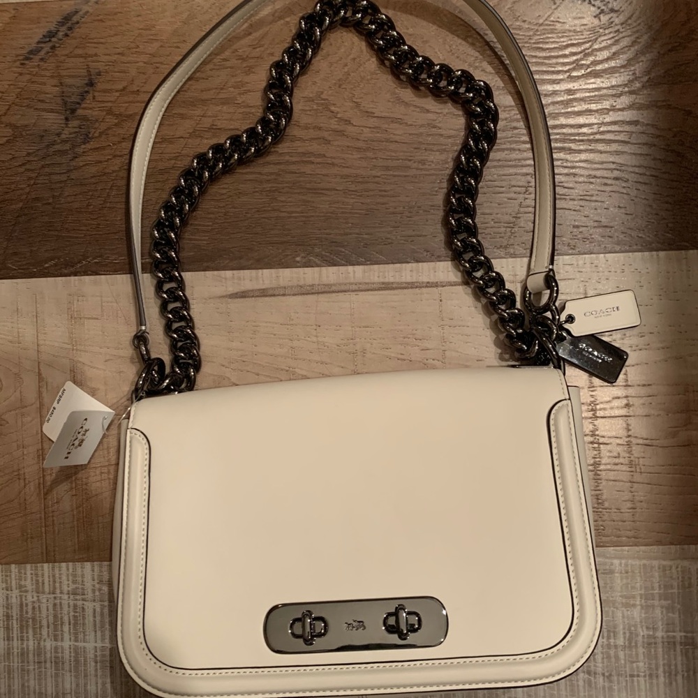NWT Coach Purse, white purse, chain purse